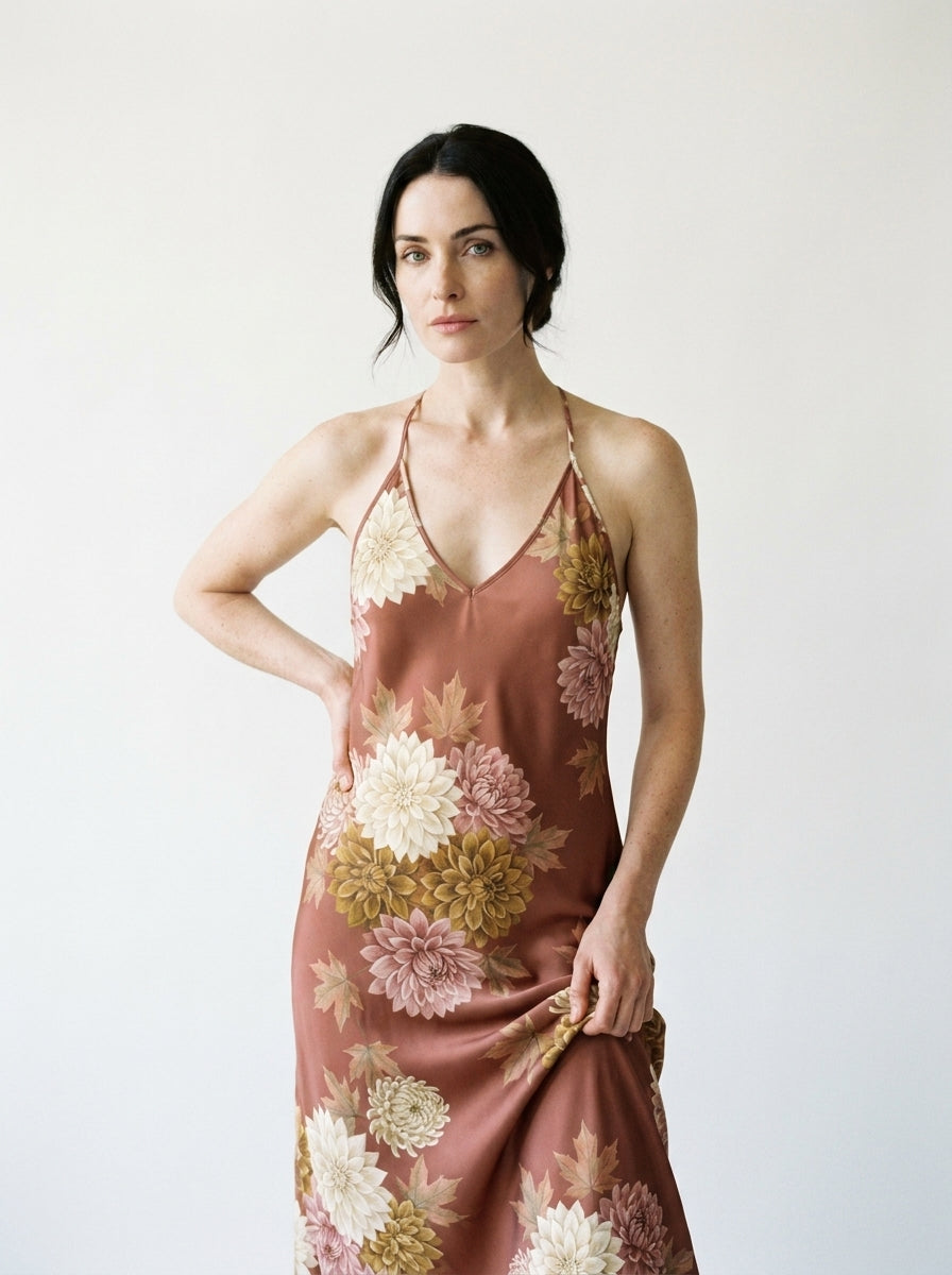 La Roseraie au Crépuscule — Twilight Rose Silk Slip
