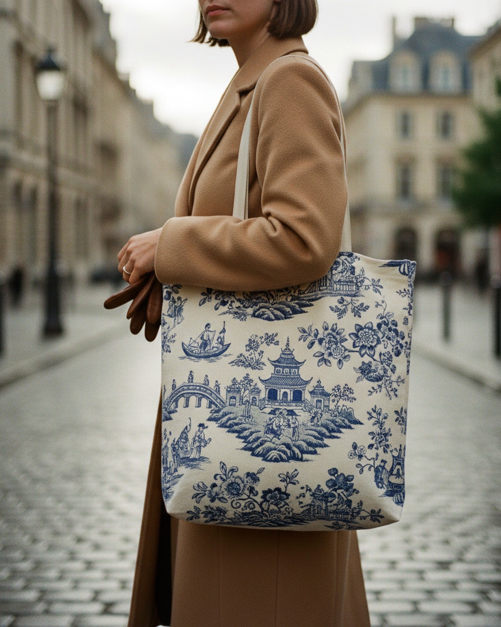 Tote Bag Chinoiserie Grand Toile · editorial · Creo Fleur Atelier