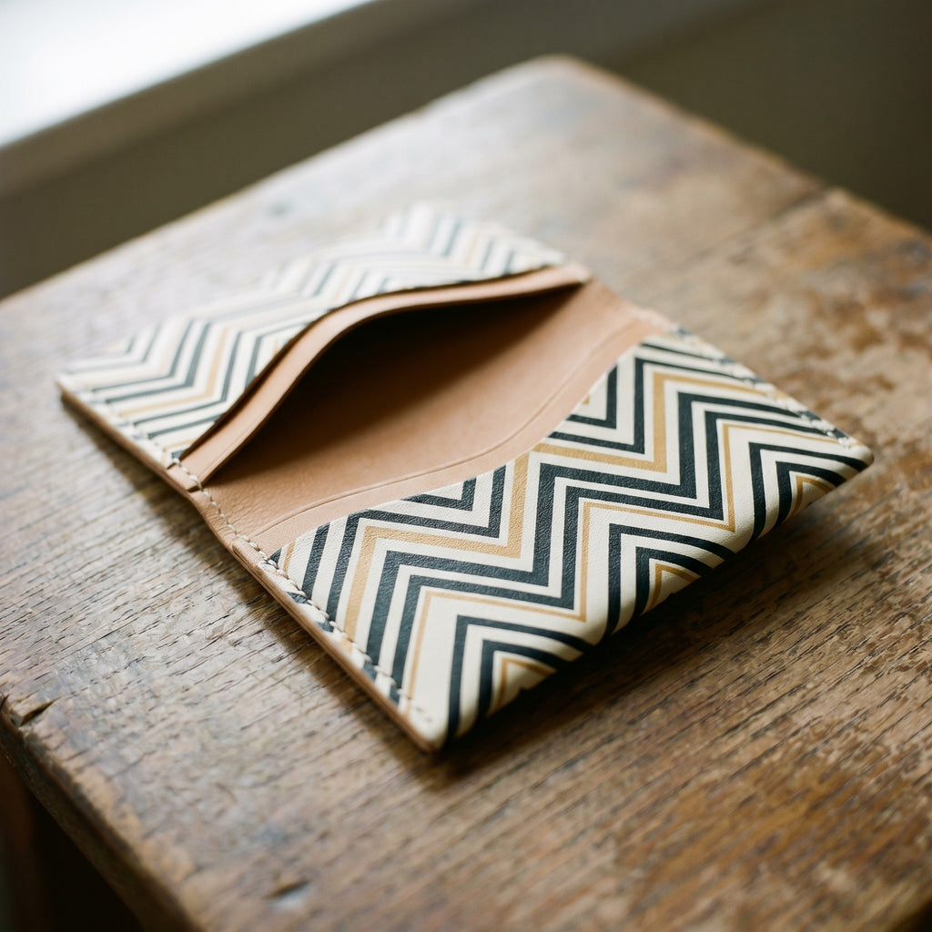 Carte Art Déco Manhattan — on-model editorial in studio — premium Italian nappa leather — Hoboken atelier